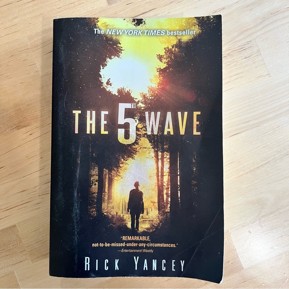 📚BUY 2 GET 1 FREE The 5th Wave by Rick‎ Yancey